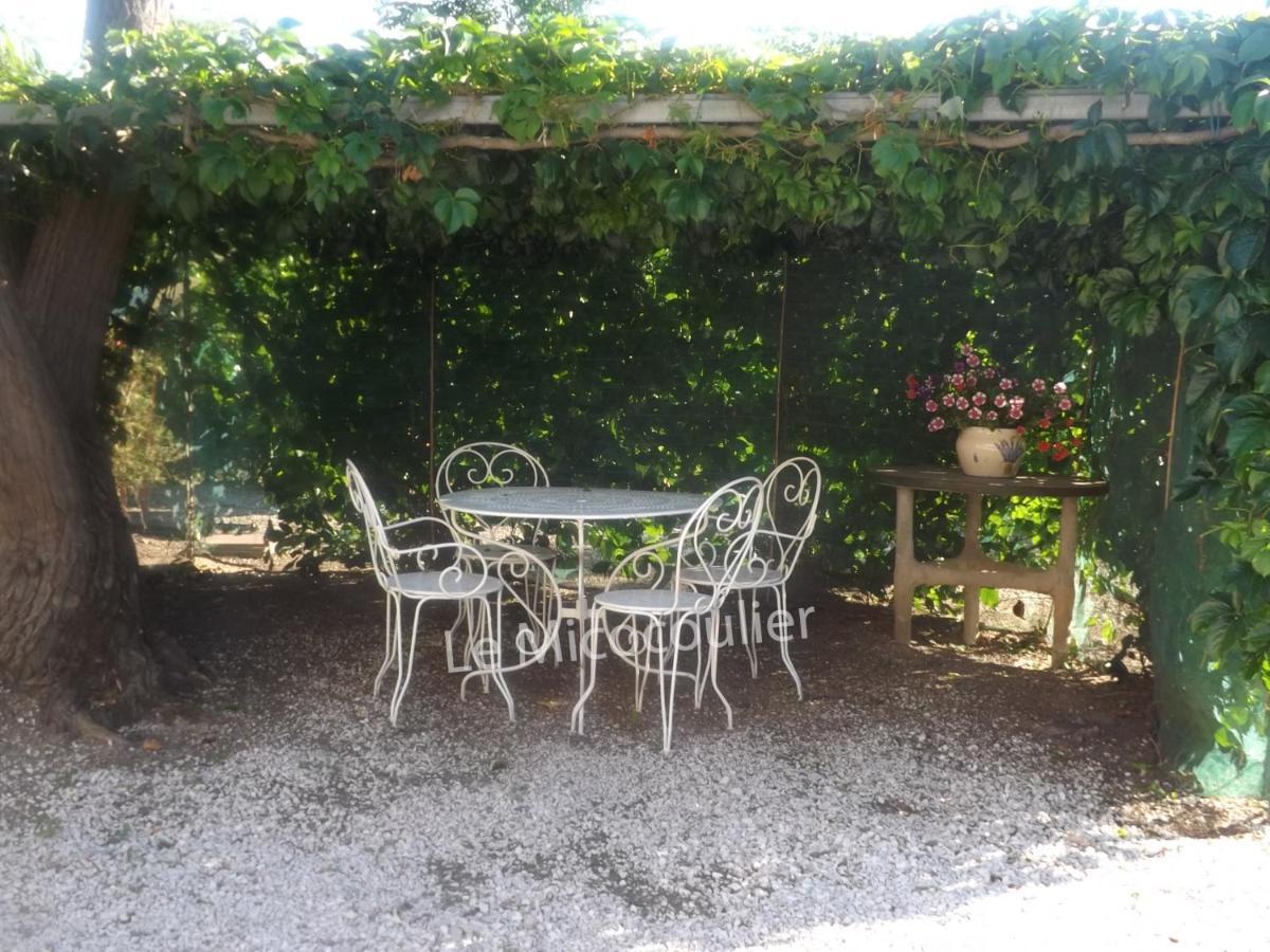 Le Micocoulier Apartamento La Crau Exterior foto