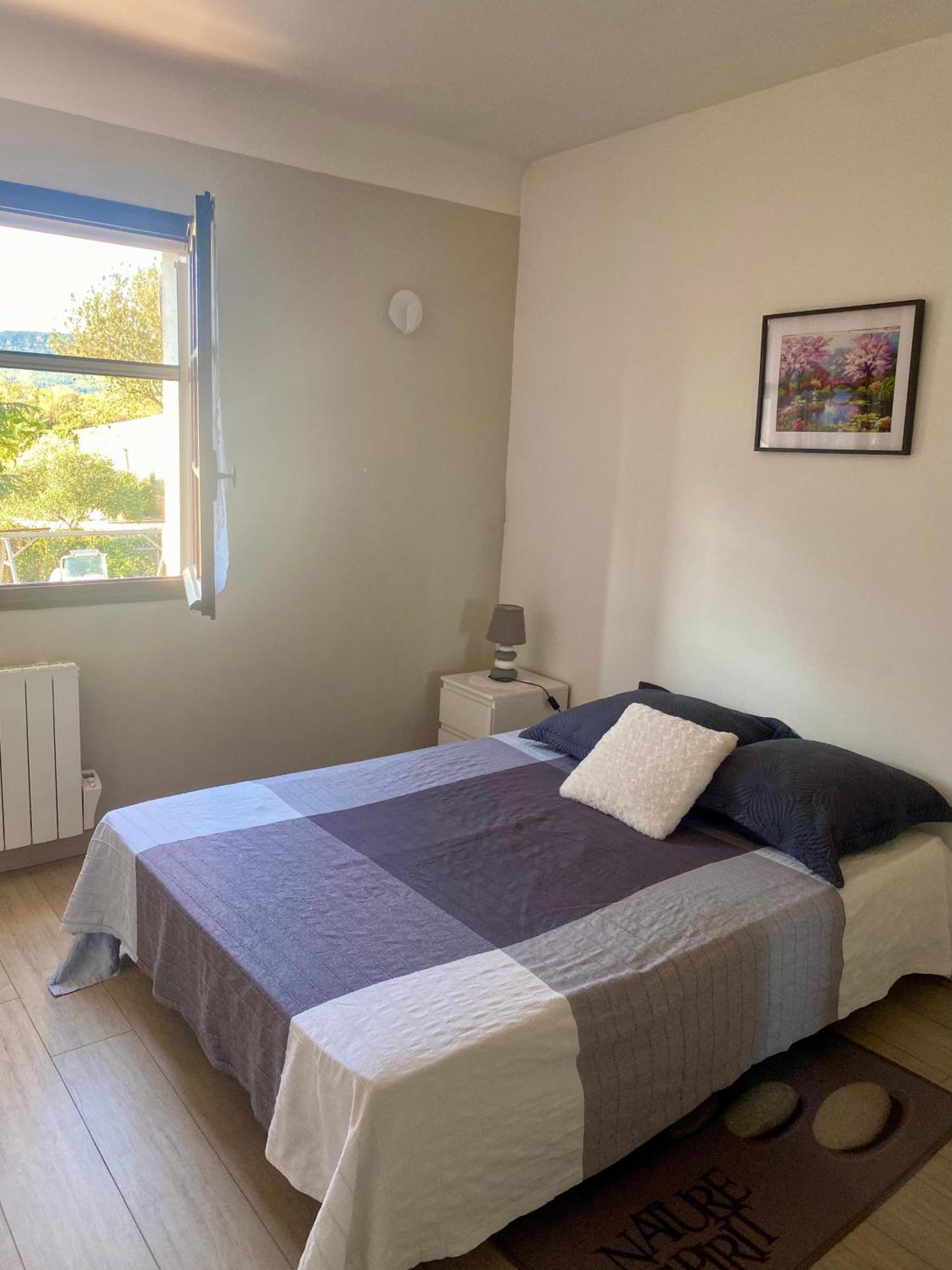 Le Micocoulier Apartamento La Crau Exterior foto