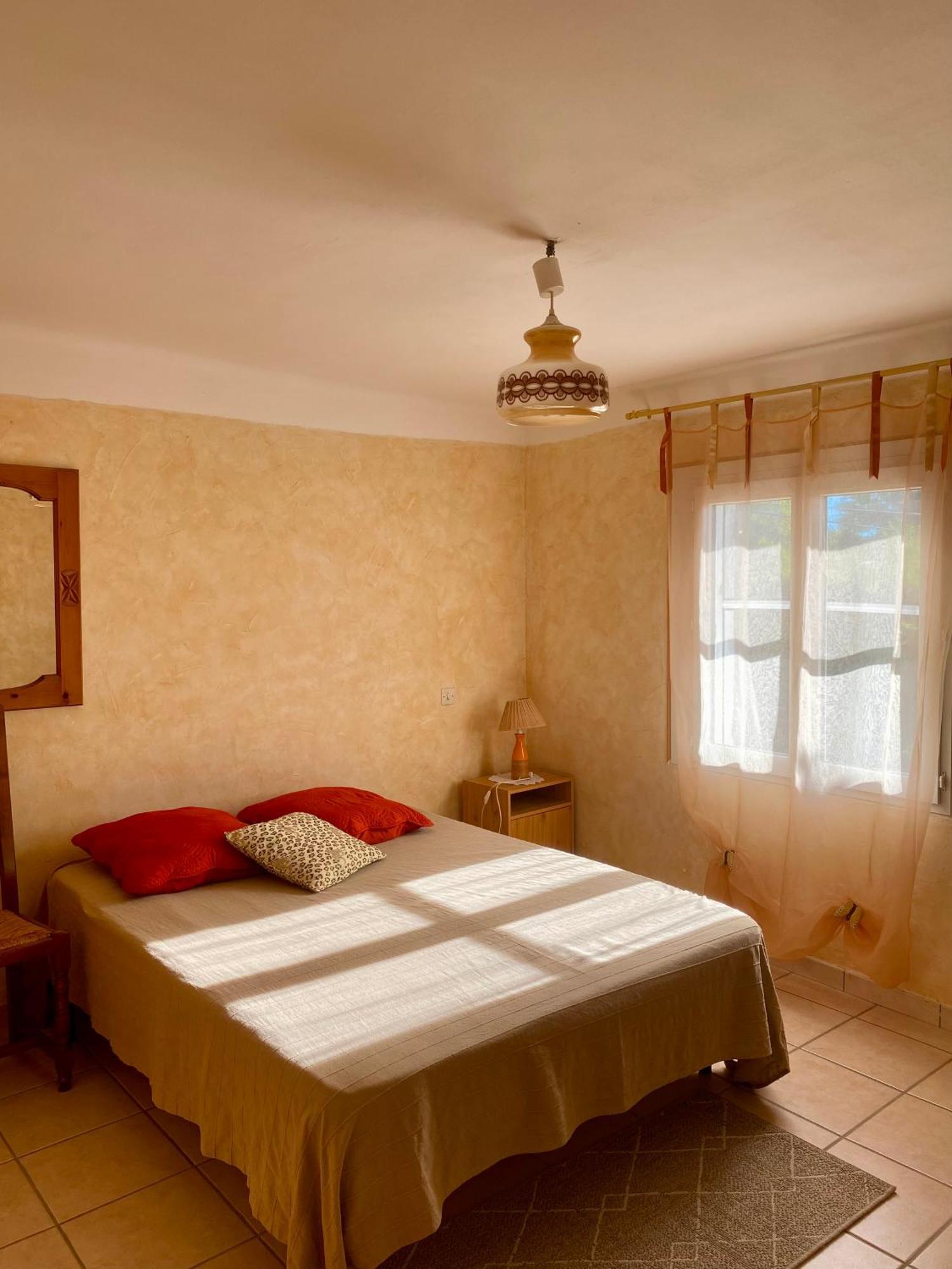 Le Micocoulier Apartamento La Crau Exterior foto