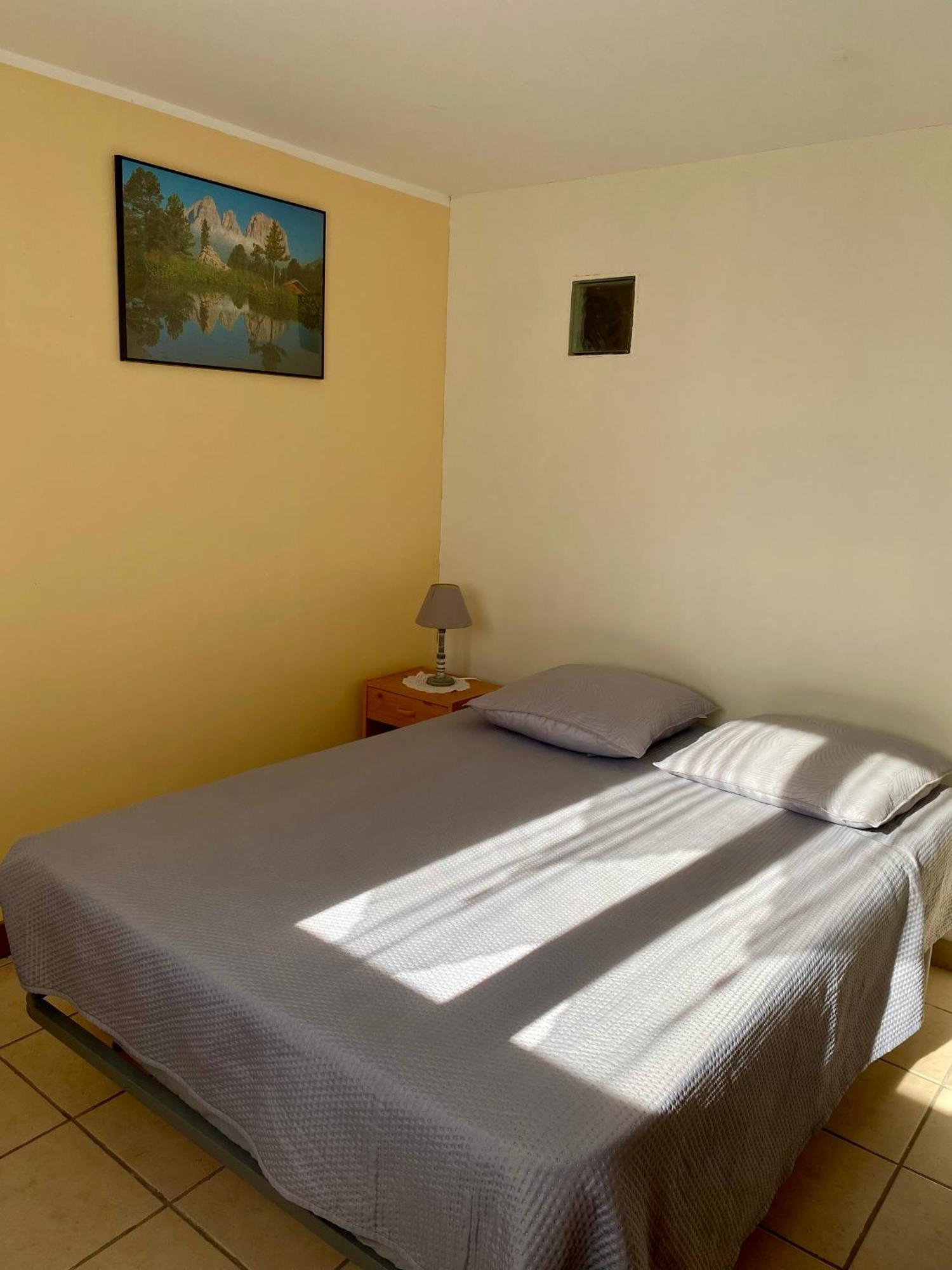 Le Micocoulier Apartamento La Crau Exterior foto