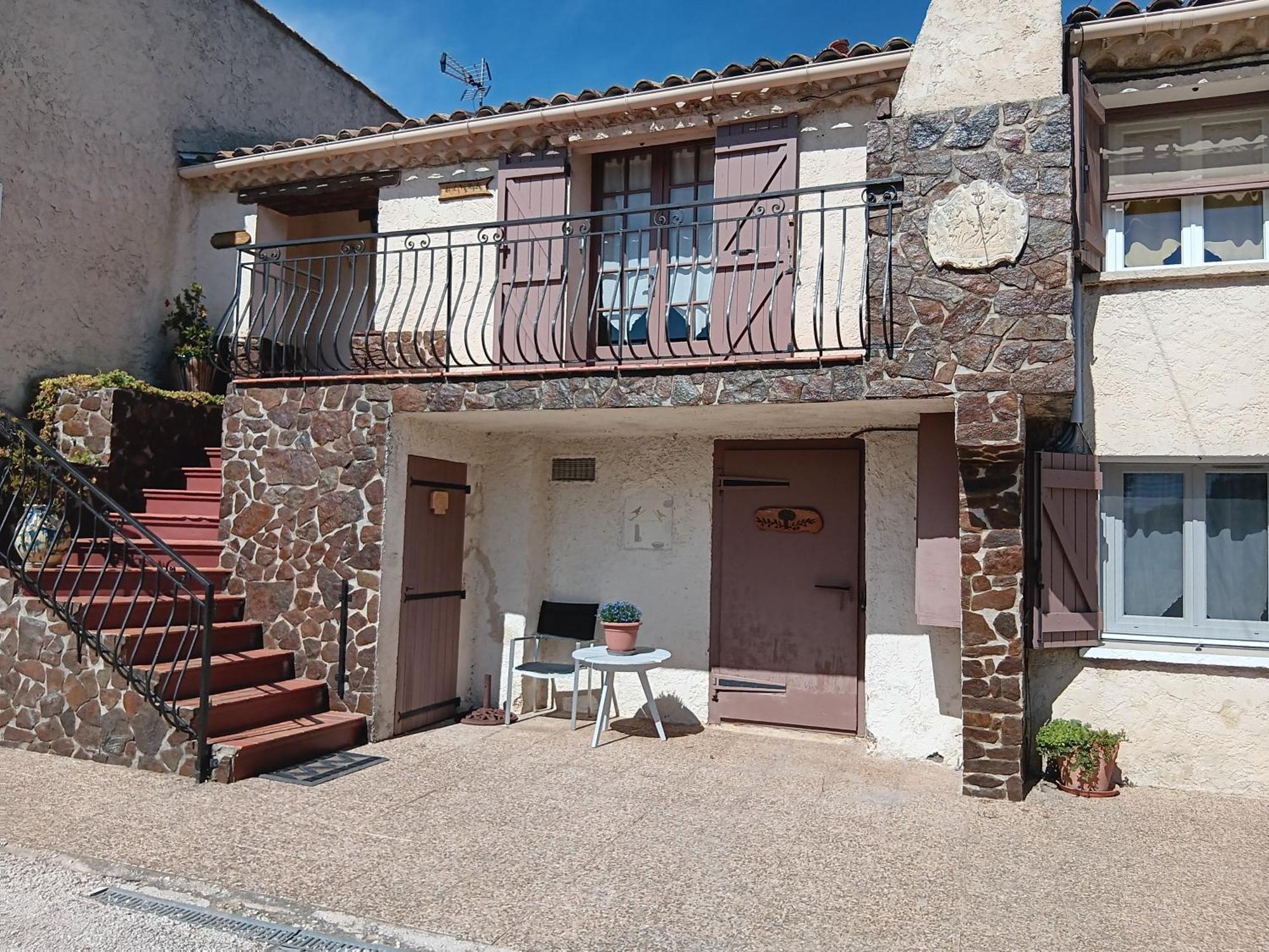 Le Micocoulier Apartamento La Crau Exterior foto